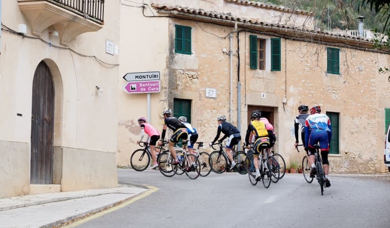 cycling in majorca